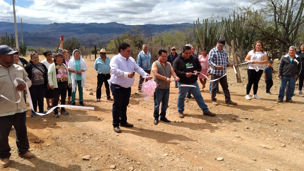 Apertura de la entrada principal